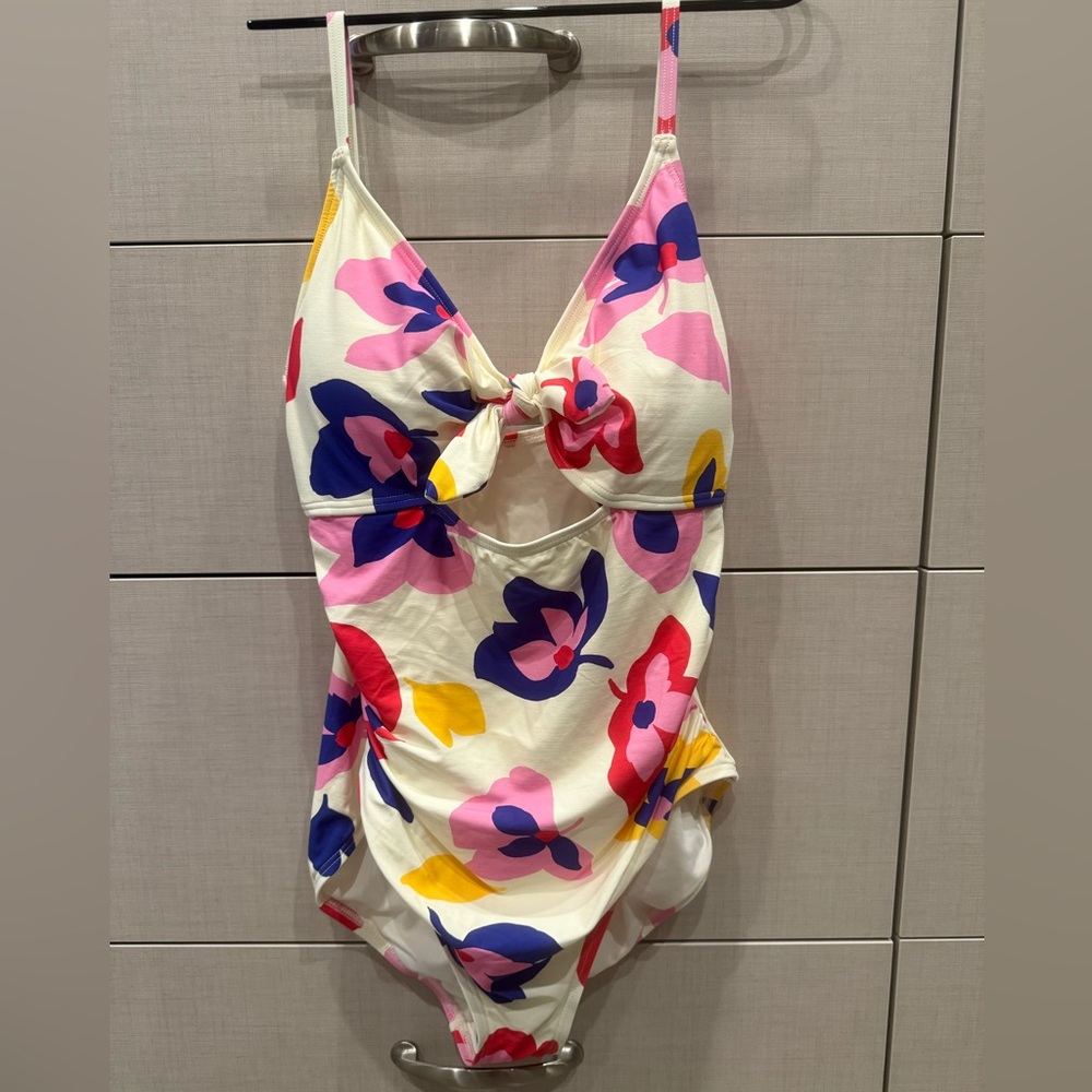 Kate Spade Pink and Blue Floral Patterned Swinsuit